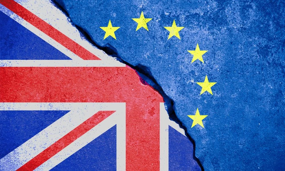 Brexit: Η πολυπόθητη συμφωνία Λονδίνου-ΕΕ πραγματοποιήθηκε